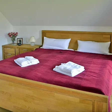 Reetdachhaus Im Fischerdorf Freest